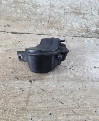 Ford Focus Vacuum air tank 