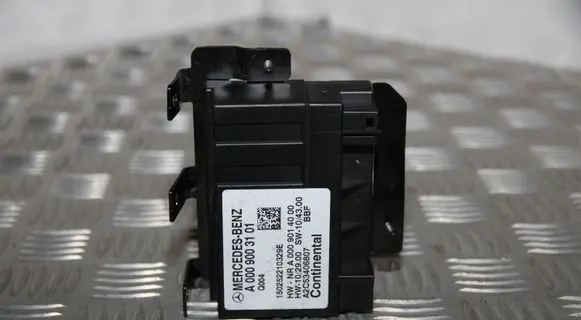 Mercedes-Benz Sprinter W906 Fuel injection pump control unit/module A0009003101 0009003101 A0009014000