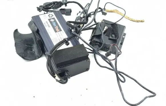 Maserati Quattroporte Other control units/modules 1019400 17796616