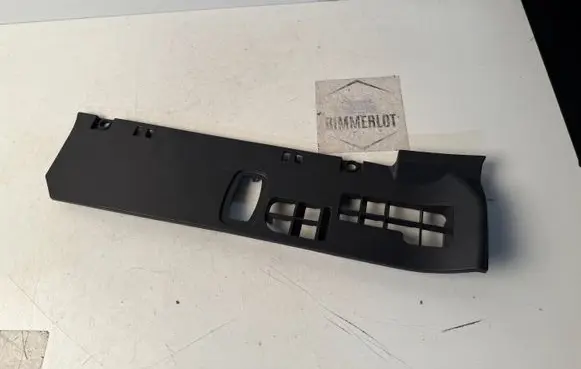 Mercedes-Benz CLA C117 X117 W117 Other interior part A1766800206