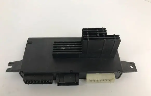 BMW 7 E38 Light module LCM 8352225 085520050 0041588