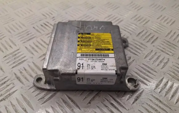 Toyota Corolla Verso AR10 Airbag control unit/module 891700F032 235731103