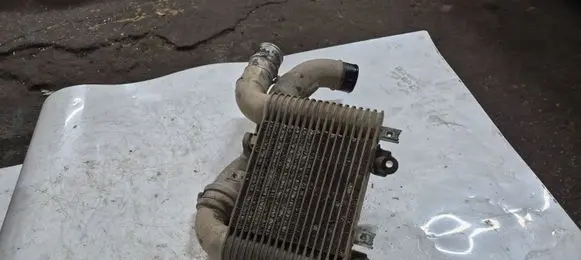 Toyota Avensis Verso Intercooler radiator