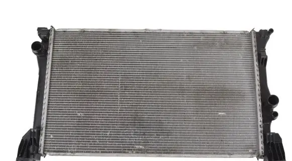 Mercedes-Benz Vito Viano W447 Coolant radiator A4475010001