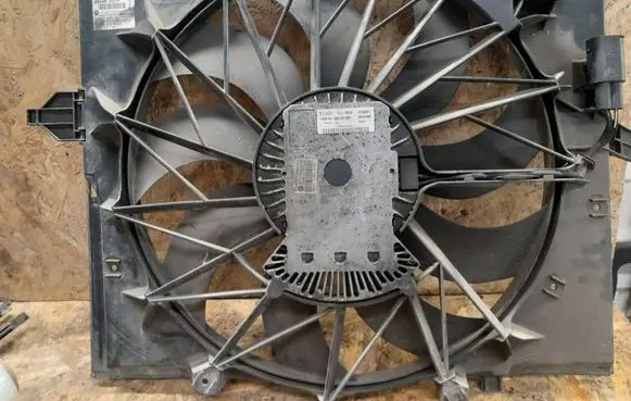 BMW 6 E63 E64 Electric radiator cooling fan 7514181 BEHR94296 7514314