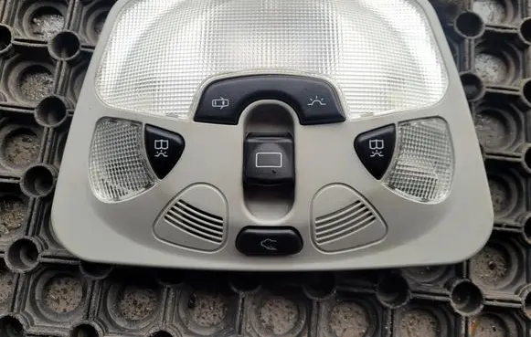 Mercedes-Benz CLK A209 C209 Other interior light A2098200901 0808400736 2JM00862808