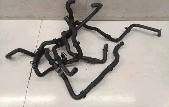 MG ZS Engine coolant pipe/hose 10876732