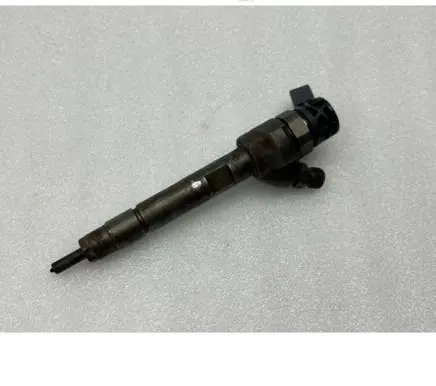 BMW 4 F36 Gran coupe Fuel injector 7810702