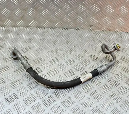 Volvo V60 Air conditioning (A/C) pipe/hose 31291823