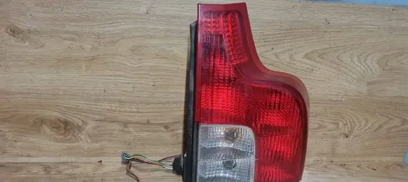Rear/tail lights
