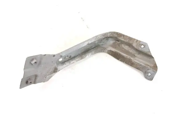 Volkswagen Caddy Fender mounting bracket 1T0821135C