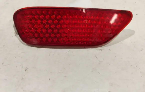 Chevrolet Captiva Rear tail light reflector 96626981