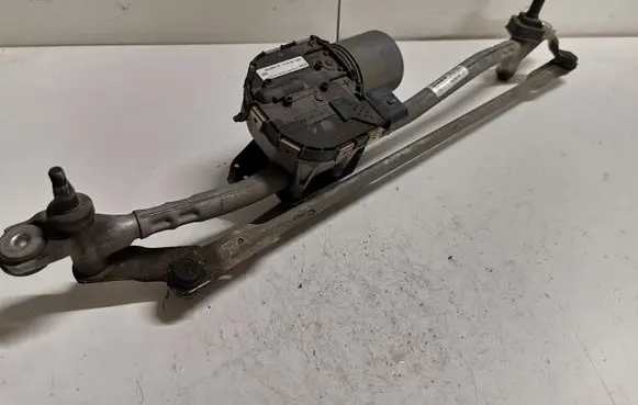 Audi A6 C7 Front wiper linkage and motor 4G1955119 4G1955023A