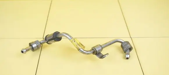 Opel Corsa E Fuel line pipe 55577428 26SP32