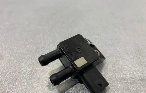 Mini Cooper Countryman R60 Exhaust gas pressure sensor 780575801