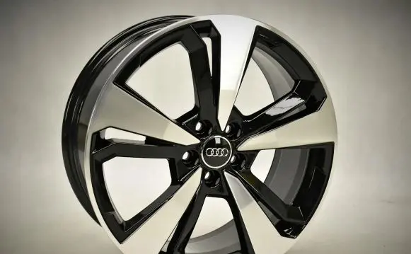 Audi A1 R18 alloy rim 82A601025T