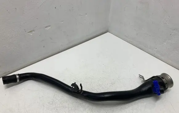 Fuel tank filler neck pipe