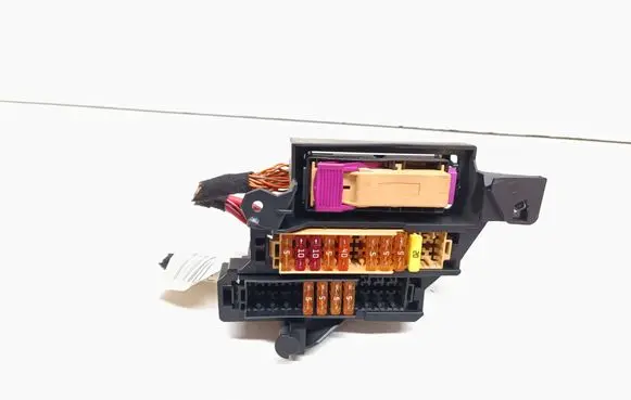 Audi A5 8T 8F Fuse module 4F1941824