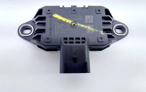 Opel Mokka ESP acceleration yaw rate sensor 13587220 0265005928