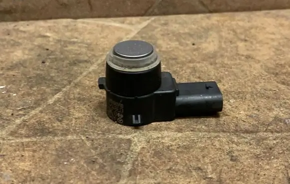 Mercedes-Benz E W212 Parking PDC sensor A2125420018