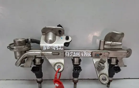 Dacia Sandero Fuel injectors set S27612492 166008740R