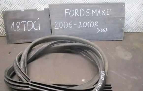 Ford S-MAX Front door rubber seal 