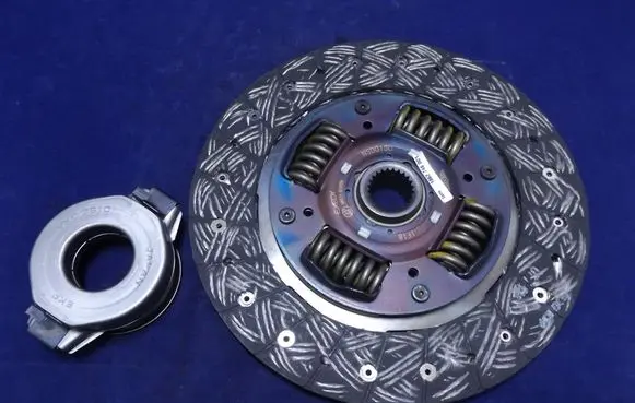 Nissan Prairie Clutch set kit 3000491002 623096160 801482