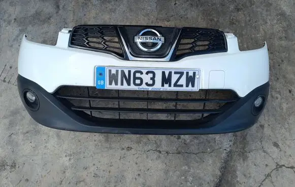 Nissan Qashqai+2 Front bumper