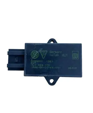 Volkswagen Phaeton Seat heating relay 7L0959772