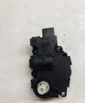 Audi A5 8T 8F A/C air flow flap actuator/motor 412650740