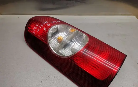 Opel Movano A Rear/tail lights