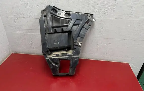 BMW X3 F25 Bumper support mounting bracket corner 7338764 51127338764