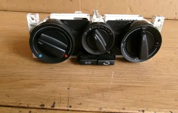 Volkswagen Golf IV Climate control unit 1J0820045E 659498K03 901510940000