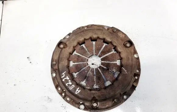 Volkswagen Golf V Pressure plate 