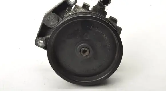 Mercedes-Benz SLK R171 Electric power steering pump 