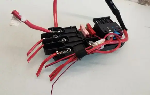 Positive wiring loom