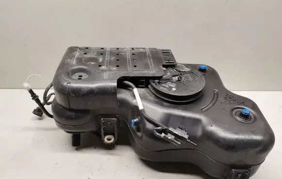 KIA Sportage AdBlue liquid reservoir 31500D7900
