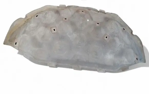 Engine bonnet/hood sound/heat insulation