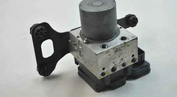 Land Rover Range Rover Sport L494 ABS Pump CPLA14F447AF