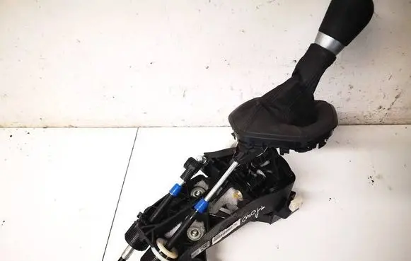 Ford Fiesta Gear shifter/selector h1br7c453daf h1br-7c453-daf