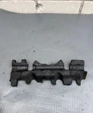Toyota Avensis T270 Heat shield in engine bay 