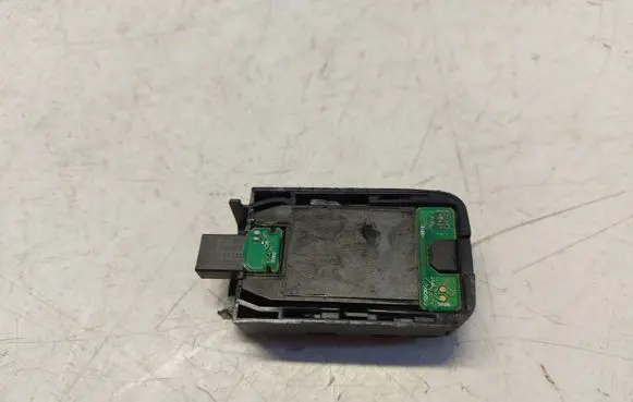 Toyota Prius (XW50) Rain sensor 88620-47020