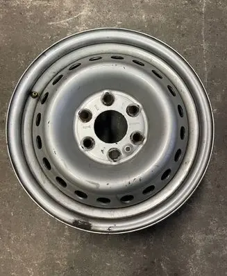 Iveco Daily 6th gen R16 steel rim 580162204