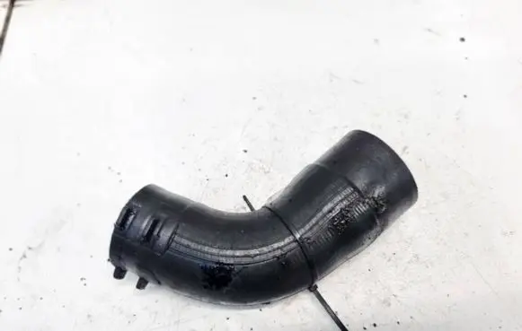 Intercooler hose/pipe