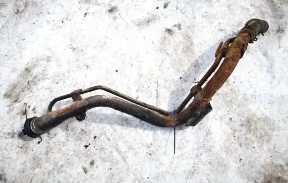 Fuel tank filler neck pipe