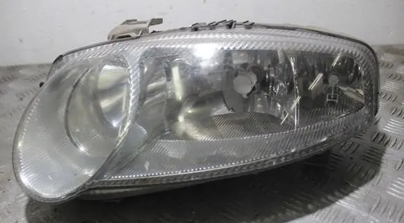 Alfa Romeo 147 Headlight/headlamp 465565640