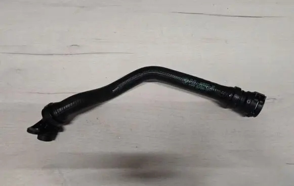 BMW 7 G70 Intake resonator 8490272