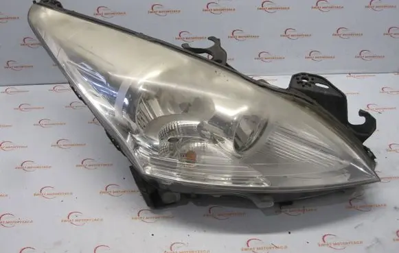 Peugeot 5008 Headlight/headlamp 9685472680