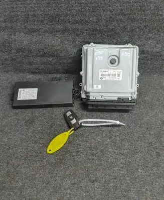 BMW 3 E90 E91 Engine ECU kit and lock set 8510221 1039S37983 0281016838