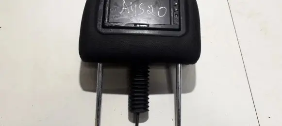 Toyota Corolla Verso AR10 Front seat headrest 